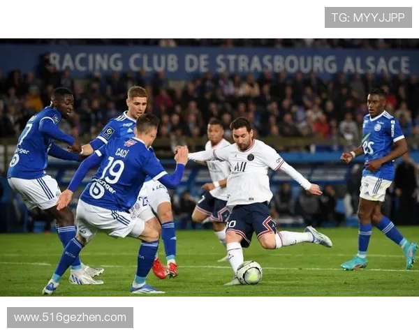 2025至2026赛季法甲第八轮激情对决精彩集锦回顾全景呈现